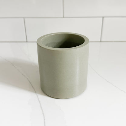 10oz Concrete Jar in Sage Green