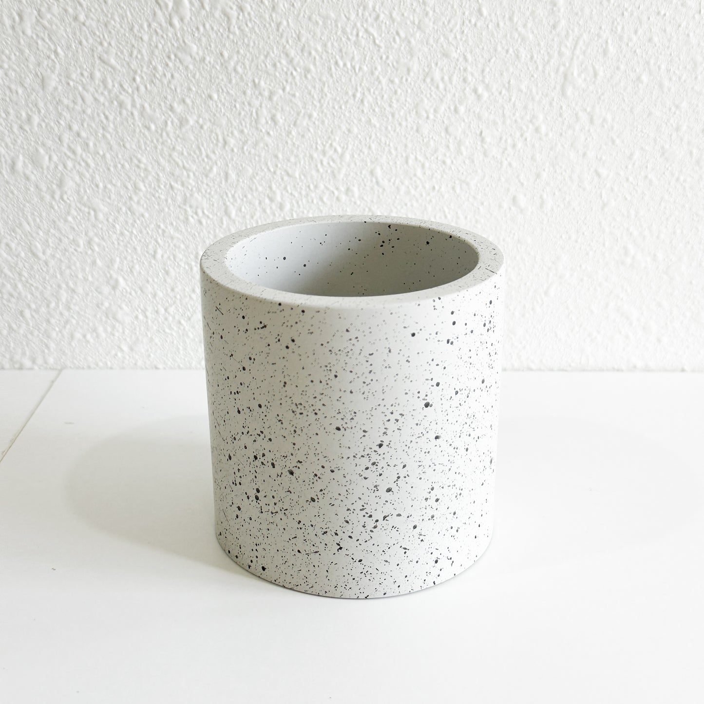 10oz Empty Concrete Vessel