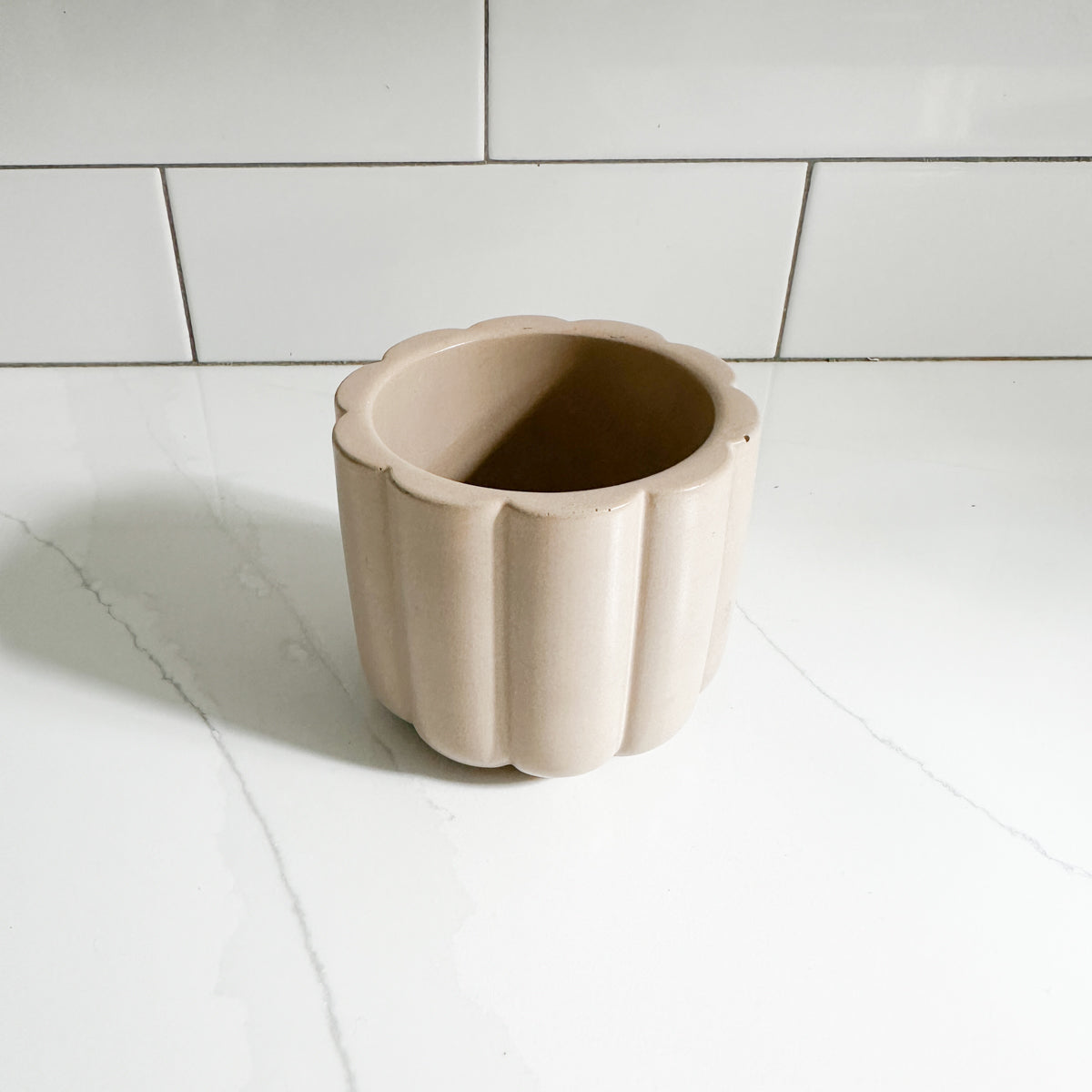 Empty Concrete Candle Jar, holds 7oz of wax- Scallop Style