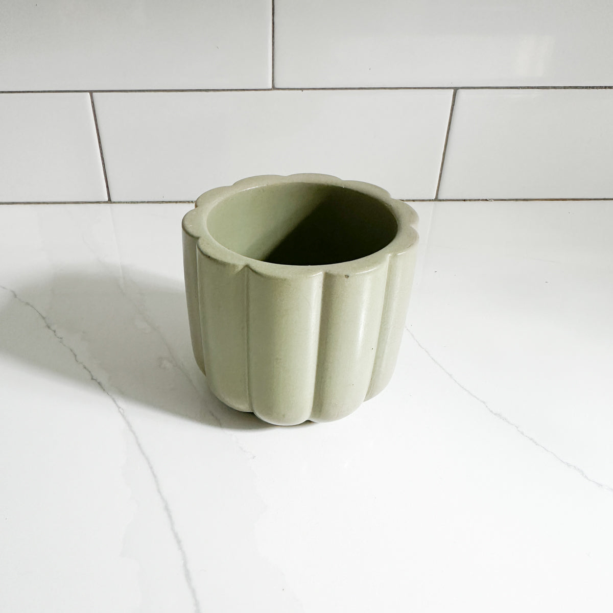 Empty Concrete Candle Jar, holds 7oz of wax- Scallop Style