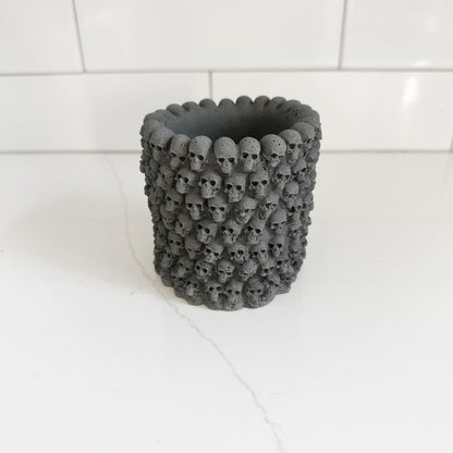 5oz Empty Concrete Vessel - Skull Heads