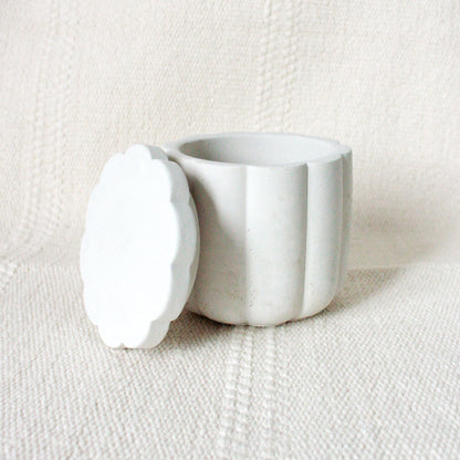 Empty Concrete Candle Jar, holds 7oz of wax- Scallop Style